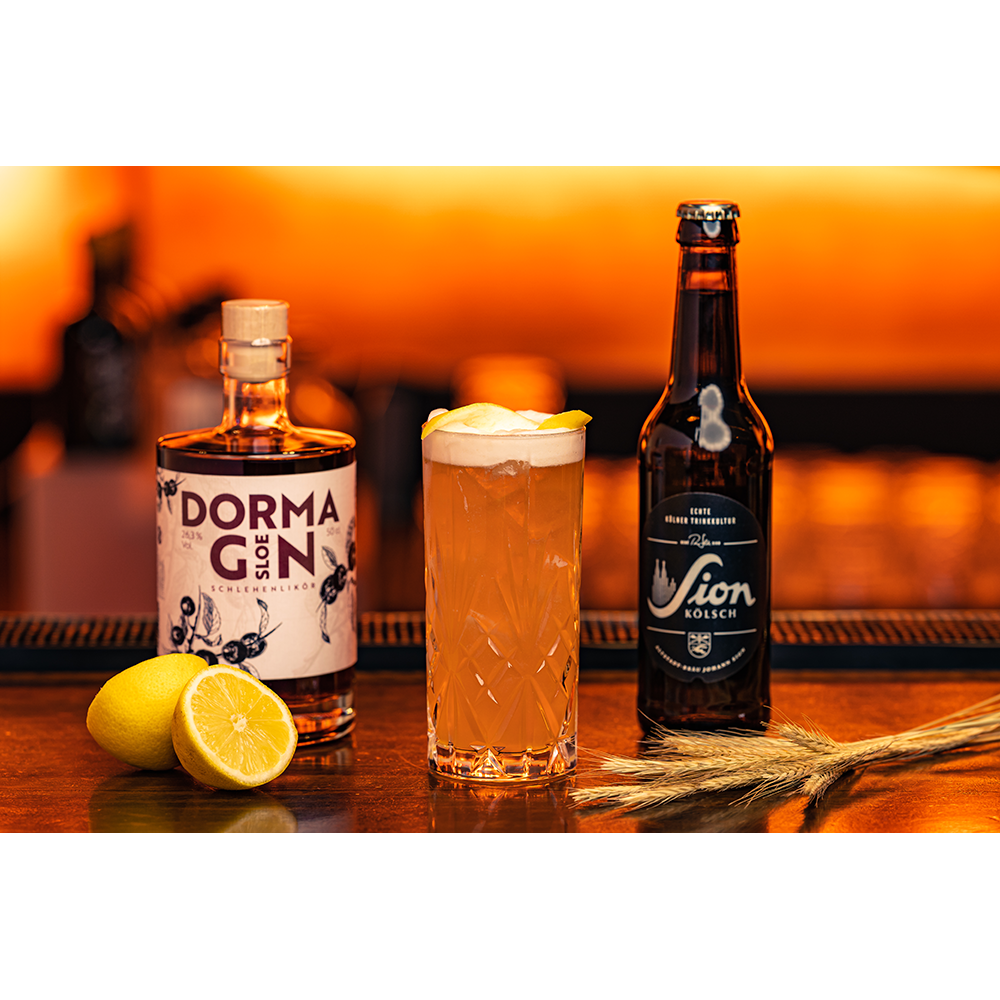 DORMAGIN - Kölsche Hofburg Sonderedition mit SION Kölsch, Jägermeister, Lindt Schokoladen & The Spiritsts